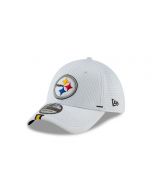 Pittsburgh Steelers New Era 39THIRTY YOUTH Sideline White Training Hat